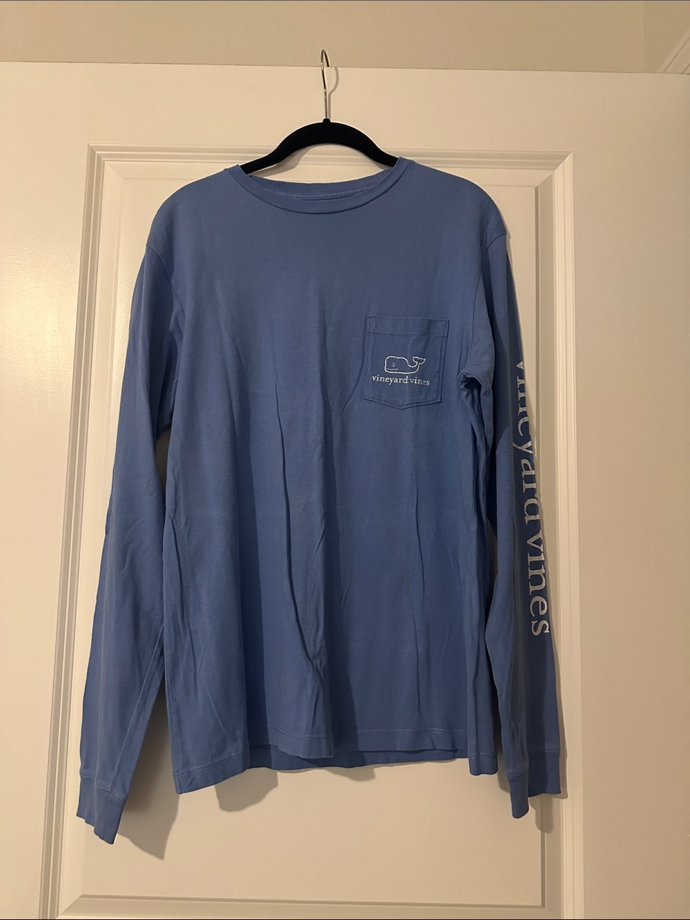 Vineyard Vines Classic Long-Sleeve Pocket Tee - Light Blue